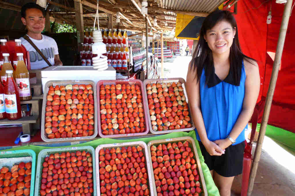 タイのフルーツ販売所